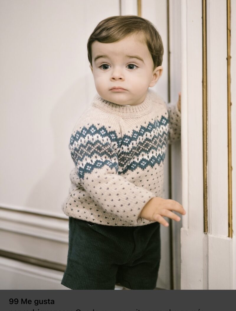 CONJUNTO SUETER CON CAMISA Y SHORT PANA COLECCION "ESENCIAL" - Imagen 2