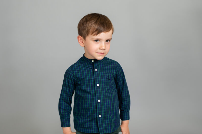 CAMISA PARA NIÑO CUADROS VERDE CON AZUL COLECCION "GOLD" - Imagen 3