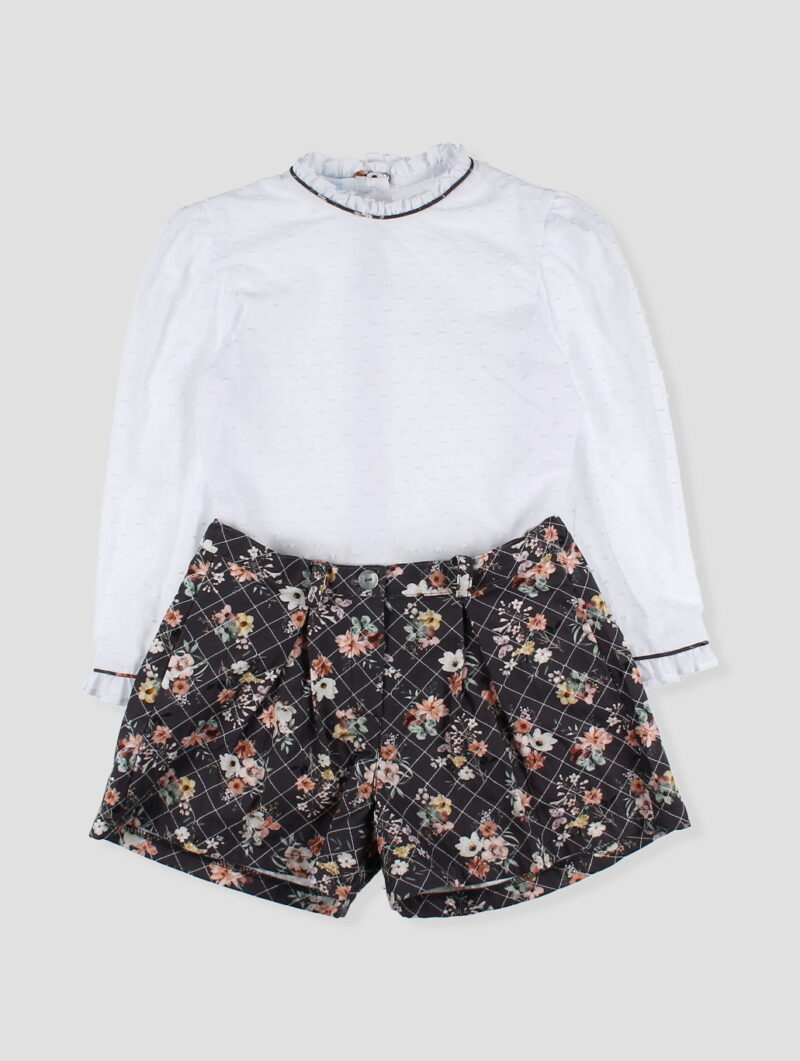 CONJUNTO DE SHORT CON CAMISA PLUMETI - Imagen 3